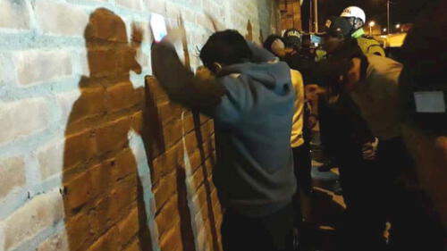 Los intervenidos continúan en la Comisaría de Talara.