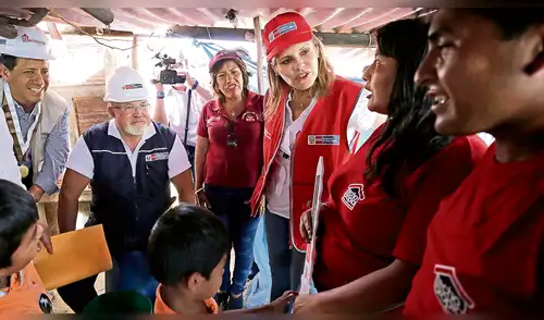 Mercedes Aráoz insiste en decir que Maduro no ingresará a Perú