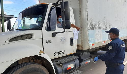 Los salvoconductos que se han expedido hasta ahora se podrán usar solo hasta la próxima semana. (Foto: Panamá América) Salvoconductos Panamá