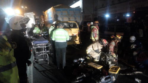 Lurín: accidente vehicular en Panamericana Sur deja cinco muertos [FOTOS y VIDEO]