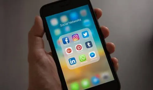 A la fecha, las apps más usadas son Facebook, TikTok y Youtube, según Entel. Foto: Referencial A la fecha, las apps más usadas son Facebook, TikTok y Youtube, según Entel. Foto: Referencial