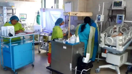 Colapsó el área de Neonatologia del Hospital Regional de Cusco Colapsó el área de Neonatologia del Hospital Regional de Cusco