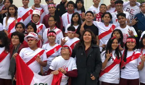 Niños sordos dicen ‘¡Viva el Perú!’ con lengua de señas