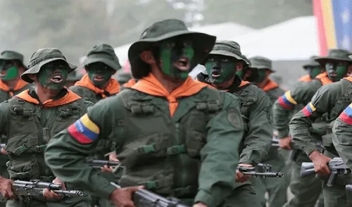 Los militares venezolanos fueron separados por desacatar órdenes de sus superiores.