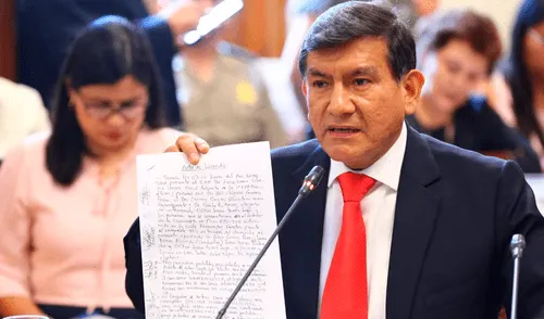 Ministro Carlos Morán asiste al Congreso tras denuncia de Alan García [VIDEO]