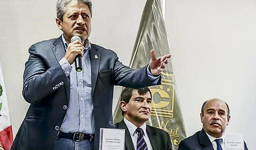 Manuel Becerra: “Hay que evitar que sectores antiinversión se perpetúen en el poder”