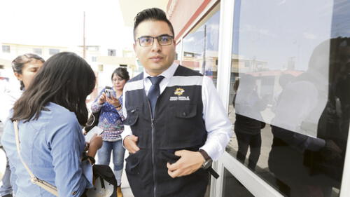 Cuestionamiento. Delgado señaló que nunca tuvo problemas con su expareja y dijo que solucionaría todo con ella.