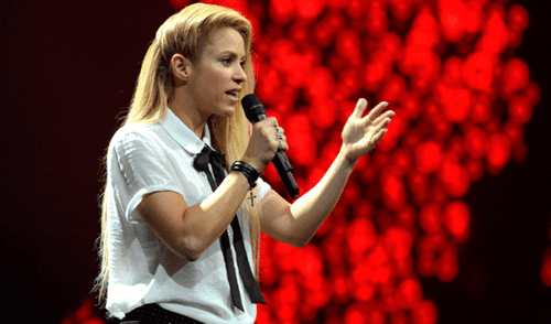 En Instagram, Shakira genera polémica con foto de su hijo mayor