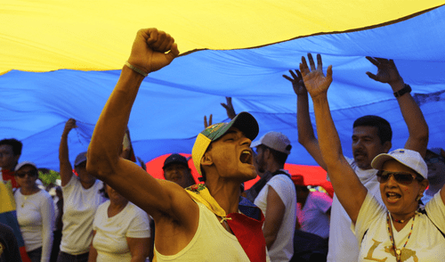 Venezuela hoy EN VIVO: 411 militares abandonan a Nicolás Maduro