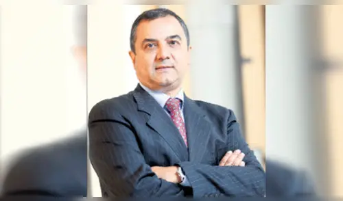 Carlos Oliva es el nuevo ministro de Economía