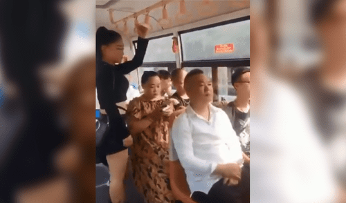 Vía Facebook: Joven se niega a viajar parada y hace un show [VIDEO]