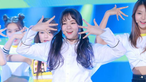 Kyla fue integrante del grupo PRISTIN de Pledis Entertainment.