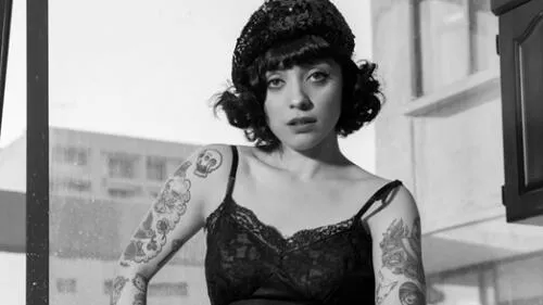 Mon Laferte visita el puente de los suspiros a su llegada a Lima. Foto: Instagram Mon Laferte visita el puente de los suspiros a su llegada a Lima. Foto: Instagram