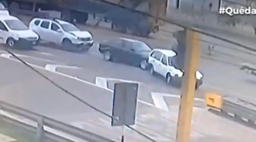 Reportan triple choque de autos en Panamericana Sur. Foto: Captura de pantalla Canal N.