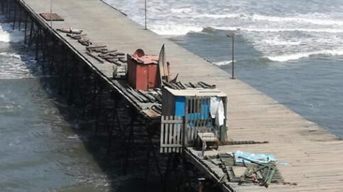 Este es el muelle de Puerto Eten.