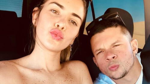 Mario Hart hace gesto obsceno al ver derrier de Korina Rivadeneira [VIDEO]