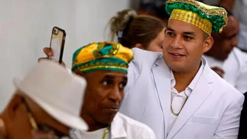 Santeros cubanos han determinado una serie de vaticinios para este 2020. Foto: EFE Santeros cubanos han determinado una serie de vaticinios para este 2020. Foto: EFE