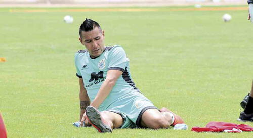 Preocupación. Tello ve complicado reinicio del campeonato.