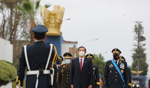 Martín Vizcarra preside ceremonia de aniversario de la FAP. Foto: Presidencia. Martín Vizcarra preside ceremonia de aniversario de la FAP. Foto: Presidencia.