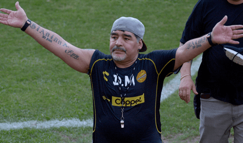Impiden mudanza de Diego Maradona a exclusiva zona de México Impiden mudanza de Diego Maradona a exclusiva zona de México