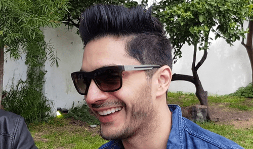 Daniel Elbittar, actor de la serie de "El secreto de Selena" llegó a Perú 