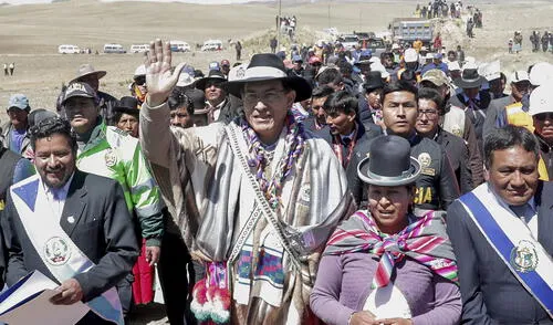“Vamos a seguir haciendo obras, pero la lucha contra la corrupción continúa”