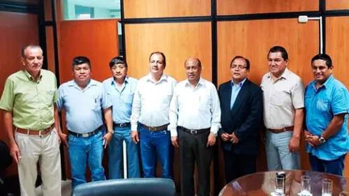 Piura: alcaldes se pronuncian sobre construcción de carretera La Costanera Piura: alcaldes se pronuncian sobre construcción de carretera La Costanera