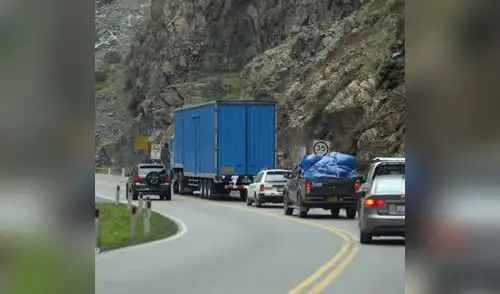 Restringen paso de camiones en Carretera Central por el feriado largo de Navidad