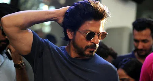 Shah Rukh Khan espera visitar Perú y fans enloquecen en Twitter Shah Rukh Khan espera visitar Perú y fans enloquecen en Twitter