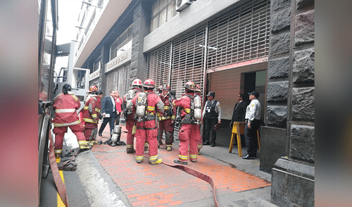 Fiscalía de Lavado de Activos: siniestro fue controlado por cuerpo de bomberos