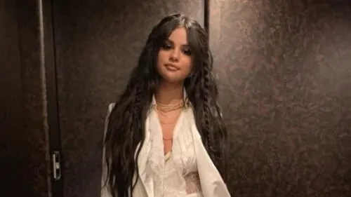 Selena Gomez, Ozuna y Cardi B alborotan a fans con inesperado show en Coachella