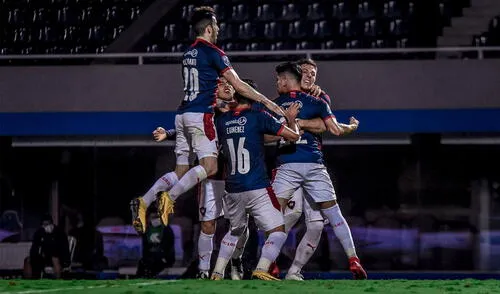 Cerro Porteño venció 1-0 a Nacional Asunción en la jornada 19 de la Primera División de Paraguay. Foto: Twitter Cero Porteño Resultado Cerro Porteño contra Nacional Liga Paraguay | cuánto quedó Cerro vs Nacional Asunción por el Fútbol Paraguayo | Resumen | VIDEO