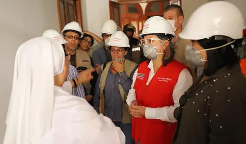 Recuperan bienes de parroquia Jesús Reparador tras incendio en Mesa Redonda Recuperan bienes de parroquia Jesús Reparador tras incendio en Mesa Redonda