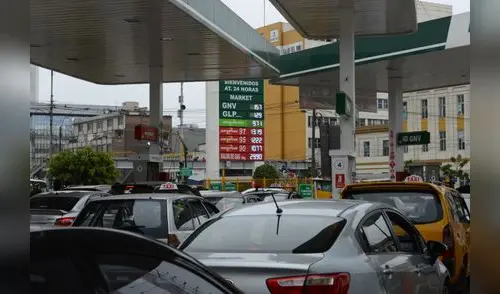 Precios de los combustibles suben más de S/ 1,70 por galón por factores externos