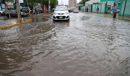 Manuel Yerrén señaló que el drenaje pluvial evitaría la acumulación de agua por lluvias en las calles de Chiclayo. Foto: La República