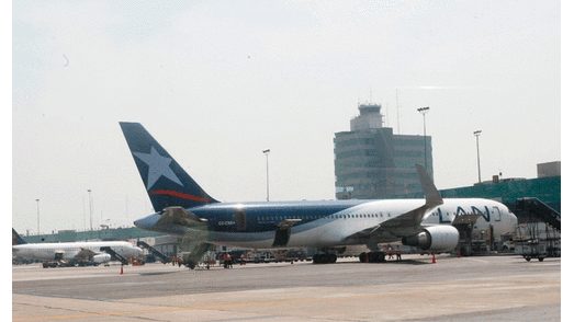 El trayecto de esta ruta vía aérea se calcula en 40 minutos. Foto: Andina.