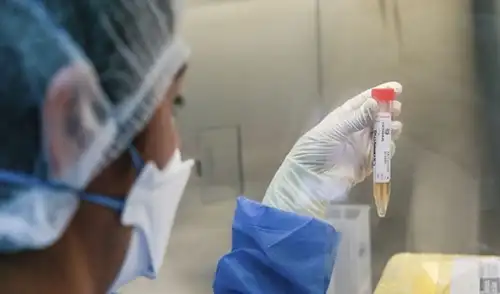 Personal de salud realizó cerco epidemiológico. Foto: La República