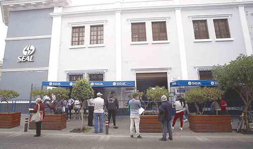 Servicios en oficinas de SEAL continuarán, pese a restricciones. Foto: La República