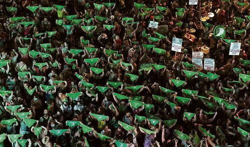 La cineasta argentina Eleonora Ghioldi vincula la prohibición del aborto legal al control del placer y del cuerpo femenino. Foto: EFE