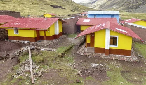 Viviendas brindarán abrigo y protección a familias pobres en época de heladas. Foto: Andina.