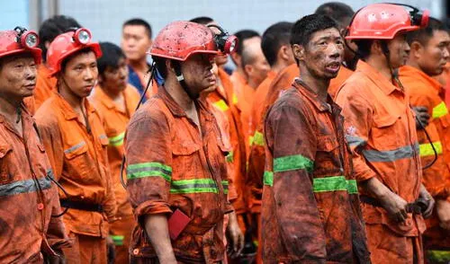 La explosión ocurrió el 10 de enero a unos 240 metros de la entrada a la mina, cuando las 22 personas atrapadas se hallaban trabajando a unos 600 metros. Foto: AFP