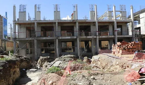 Obra de colegio inició en enero del 2020 pero posteriormente fue paralizada, hasta que se retomó en agosto pasado. Foto: Contraloría Obra de colegio inició en enero del 2020 pero posteriormente fue paralizada, hasta que se retomó en agosto pasado. Foto: Contraloría