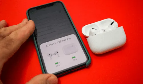 Aunque la sincronización entre los AirPods y los iPhone está entre las mejores del mercado, no queda exenta de fallas. Foto: ESR