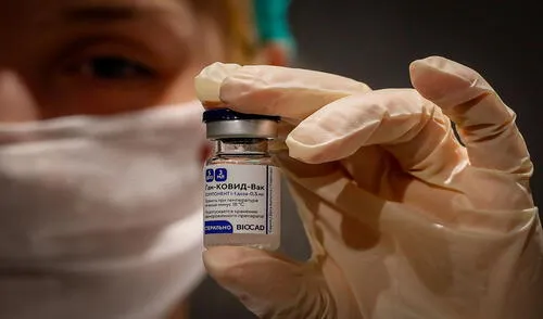 La vacuna rusa contra el coronavirus Sputnik V ha sido homologada en más de 15 países. Foto: EFE La vacuna rusa contra el coronavirus Sputnik V ha sido homologada en más de 15 países. Foto: EFE