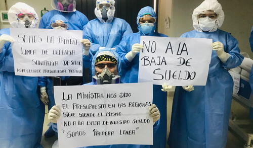 Técnicos y enfermeras realizaron protesta en interior de hospital. Foto: República Técnicos y enfermeras realizaron protesta en interior de hospital. Foto: República