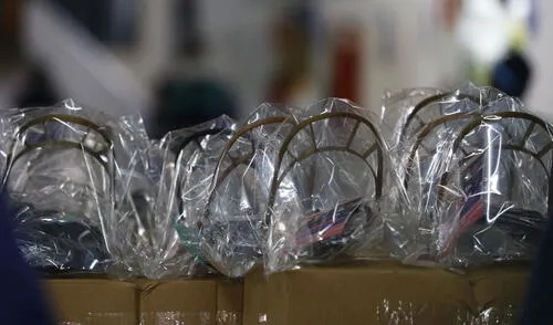 Autoridades invocó a la ciudadanía en el uso de los implementos contra la COVID-19. Foto: Flavio Matos / La República Autoridades invocó a la ciudadanía en el uso de los implementos contra la COVID-19. Foto: Flavio Matos / La República