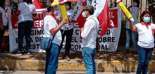 PNP investigan a infiltrados en partidos políticos. Foto: PNP