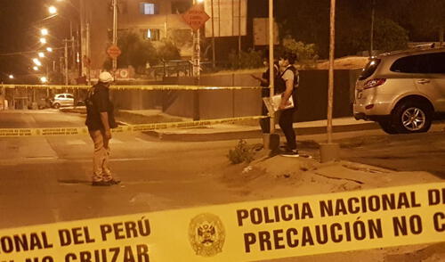 Los peritos permanecieron en el lugar de los hechos varias horas para recabar las pruebas que ayuden a las investigaciones. Foto: URPI-GLR Los peritos permanecieron en el lugar de los hechos varias horas para recabar las pruebas que ayuden a las investigaciones. Foto: URPI-GLR