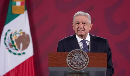 "No permitir la corrupción, la impunidad y procurar recuperar todo lo que se pueda", dijo el mandatario en su conferencia matutina. Foto: EFE