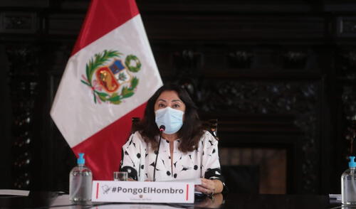 Violeta Bermúdez lideró la conferencia de prensa. Foto: PCM Violeta Bermúdez lideró la conferencia de prensa. Foto: PCM